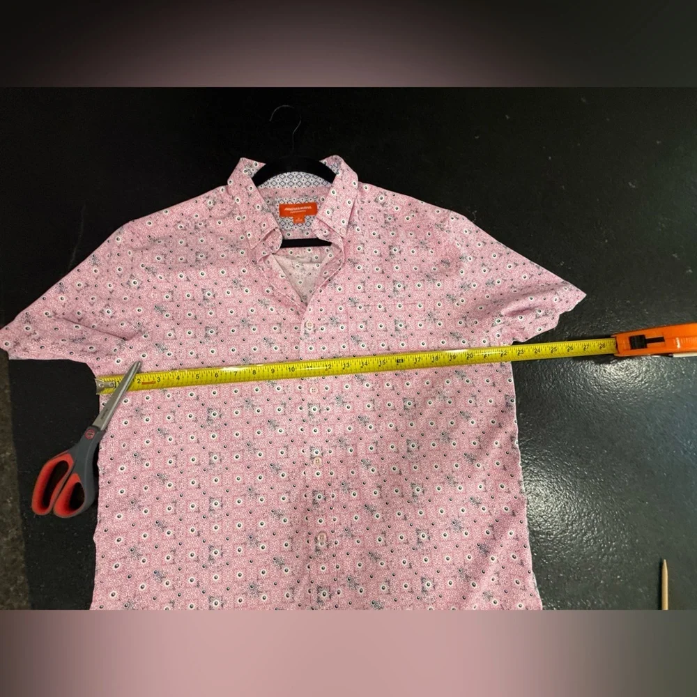 Johnston Murphy Performance S/S Shirt Geometric Design M Excellent Condition - Picture 11 of 14